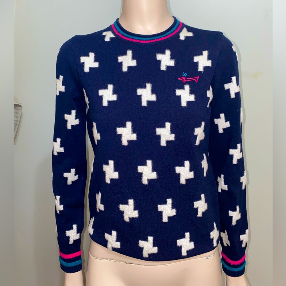Louis Castel sweater Medium